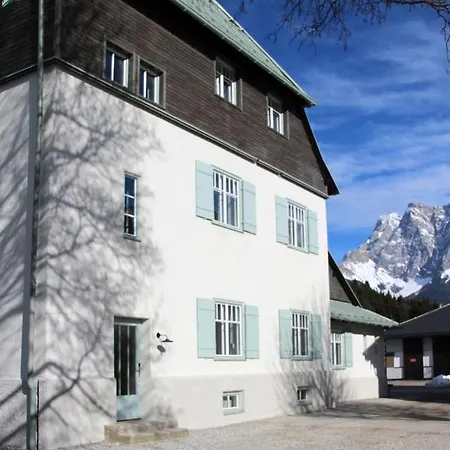 Hotel Lermooser